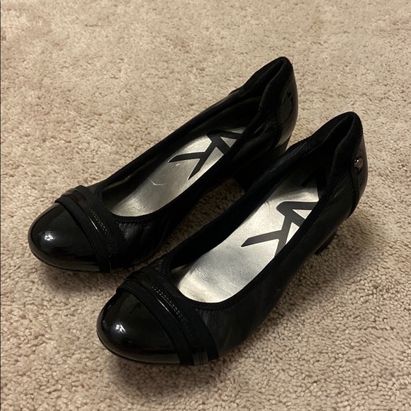 Anne Klein Sport Guardian Block Heel Pumps - Picture 2 of 4